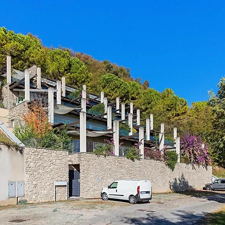 Apartment La Bouganville P1-1 By Wonderful Italy *