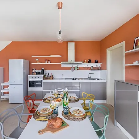 La Bouganville P1-1 By Wonderful Italy * Toscolano Maderno