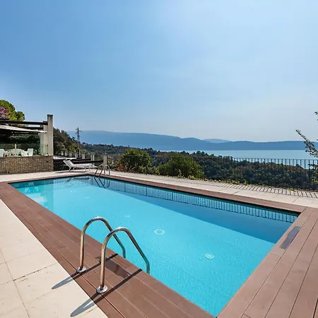 Apartment La Bouganville P1-1 By Wonderful Italy